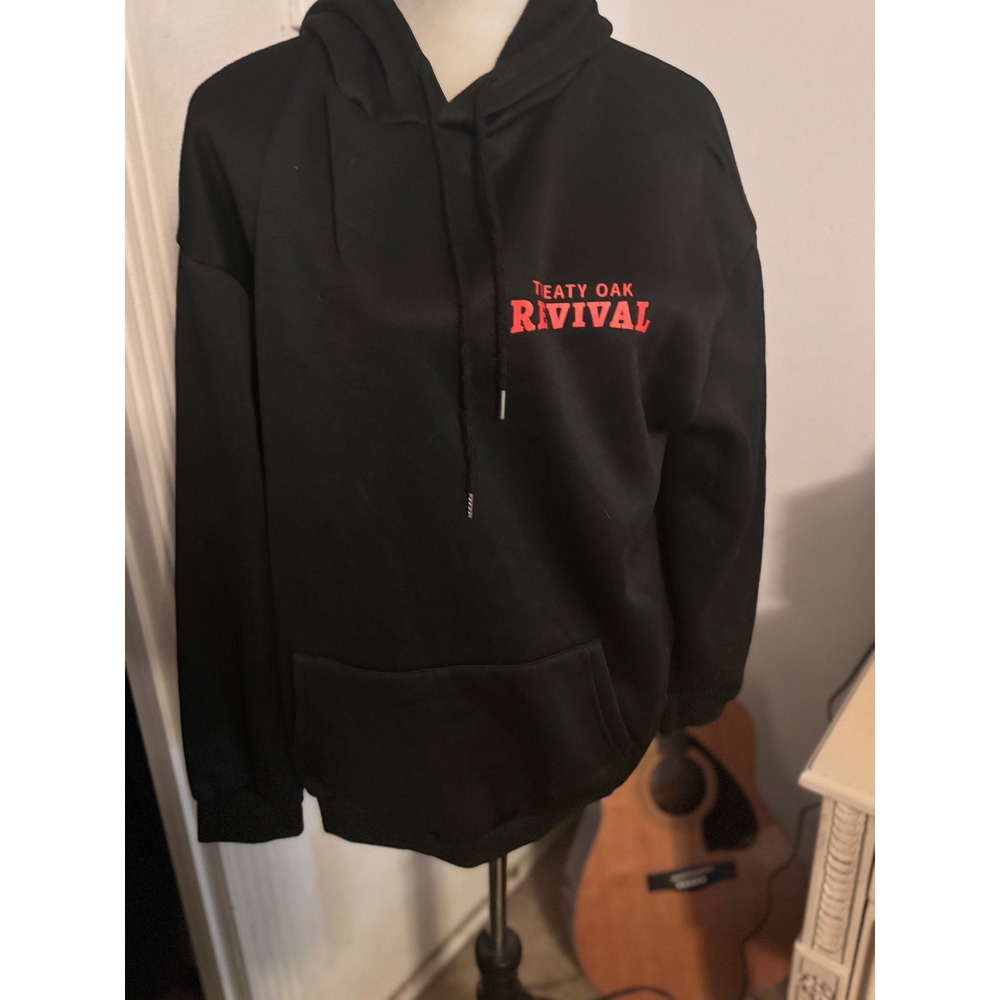 Manfinity Treaty Oak Revival Band Hoodie Mens Medium Black Graphic Sweatshirt